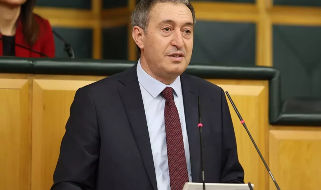 5-7 Mayıs tarihleri arasında düzenlenen kongrede fesih kararı alan terör