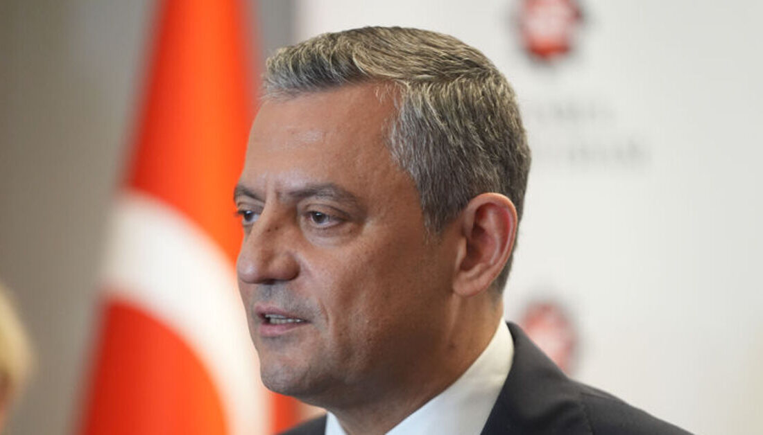 Sözcü TV’de “Özel Röportaj” programına konuk olan Özel, gündeme ilişkin