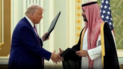 Orta Doğu turu kapsamında Suudi Arabistan’ı ziyaret eden ABD Başkanı