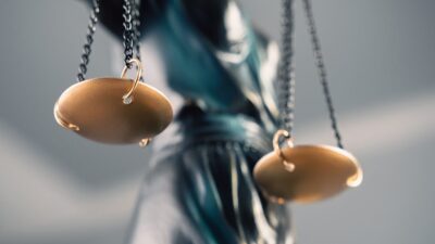 Aralarında Anayasa Mahkemesi eski Başkanı Haşim Kılıç, AK Parti’nin eski