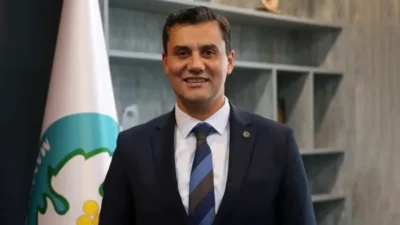 Manisa Büyükşehir Belediye Başkanı Ferdi Zeyrek, evinde yaşadığı elektrik çarpması