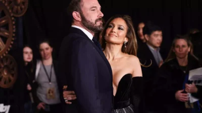 Hollywood’un birleşip ayrılan, sonra yeniden bir araya gelerek peri masalı