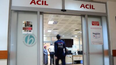 Fethiye-Muğla kara yolu üzerinde, Çatalarık Kavşağı’ndaki trafik ışıklarında meydana gelen