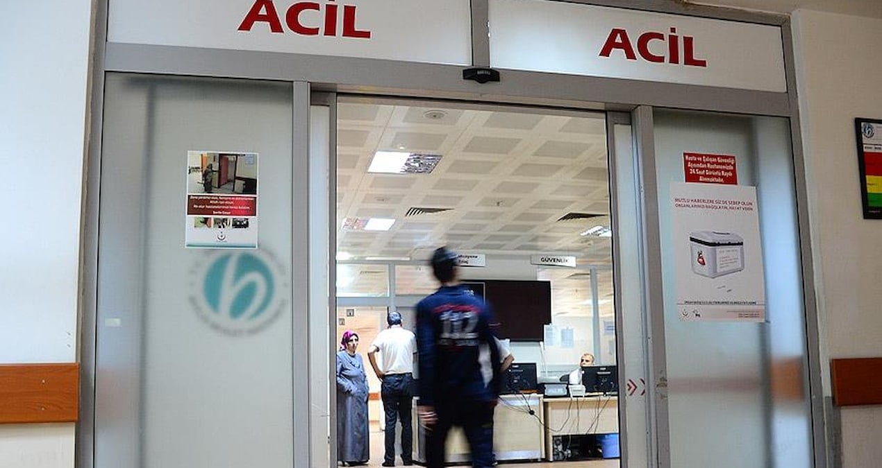 Fethiye-Muğla kara yolu üzerinde, Çatalarık Kavşağı’ndaki trafik ışıklarında meydana gelen