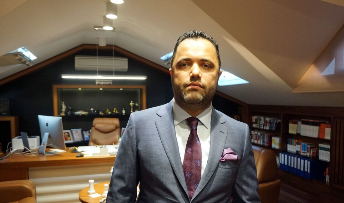 Avukat Rezan Epözdemir, İstanbul Cumhuriyet Başsavcılığı tarafından yürütülen iki ayrı