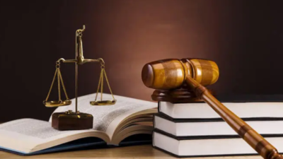 Türkiye Büyük Millet Meclisi’nin (TBMM) gündemi, yeni anayasa hazırlıkları etrafında