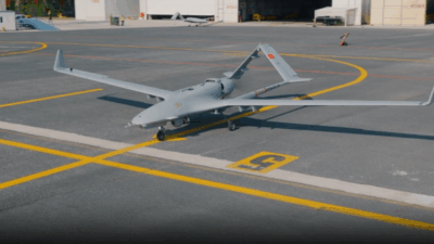 Türk savunma sanayii, insansız hava araçları (İHA) teknolojisinde dünya çapında