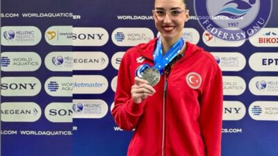   Gençlik ve Spor Bakanı Dr. Osman Aşkın Bak, Yunanistan’ın