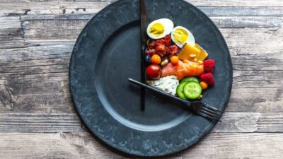 Diyetisyen Taylakümeli, sağlıklı beslenme alışkanlıkları kazanmak isteyenlere önemli bir öneride