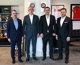 ANKARA – İnegöl Kaymakamı Eren Arslan ve Sultan Su İnegölspor