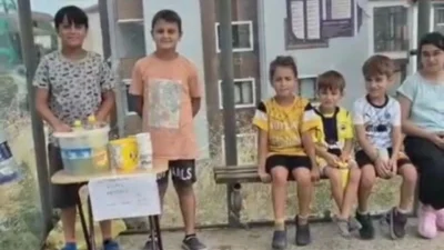 Karabük‘te çocuklar, geçtiğimiz haftalarda çıkan orman yangınlarında zarar gören alanları