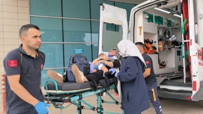 Yavuz YILMAZ/İNEGÖL (Bursa), – BURSA’nın İnegöl ilçesinde kafenin bahçe kapısına