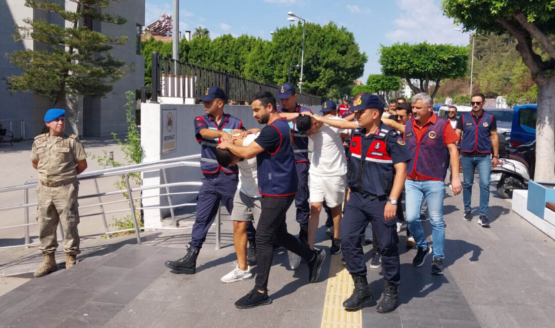 Ömer KARÇA/MANAVGAT (Antalya), – ANTALYA’nın Manavgat ilçesinde 1’i turist 3