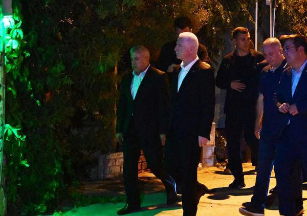 Türkiye, İstanbul’da bir cumhuriyet savcısının evinin önünde uğradığı silahlı saldırı