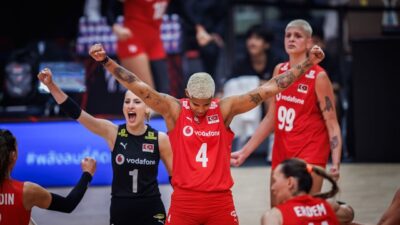 İSTANBUL, – SALON: Indoor Stadium Huamark, HAKEMLER: Ksenija Jurkovic (Hırvatistan),