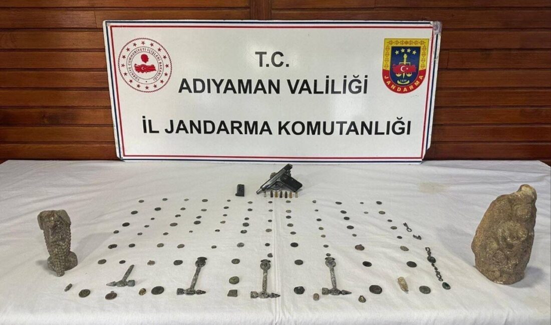 Mahir ALAN/ADIYAMAN, – ADIYAMAN’da jandarma tarafından düzenlenen operasyonda çok sayıda