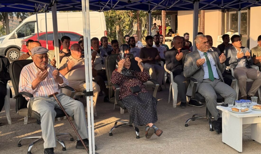 Melek FIRAT/ AYDIN, – MERHUM Başbakan Adnan Menderes, idam edilişinin