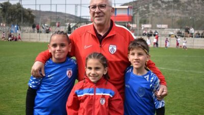 Mustafa KÖPRÜLÜ / İZMİR, – 2’nci Lig Beyaz Grup ekiplerinden