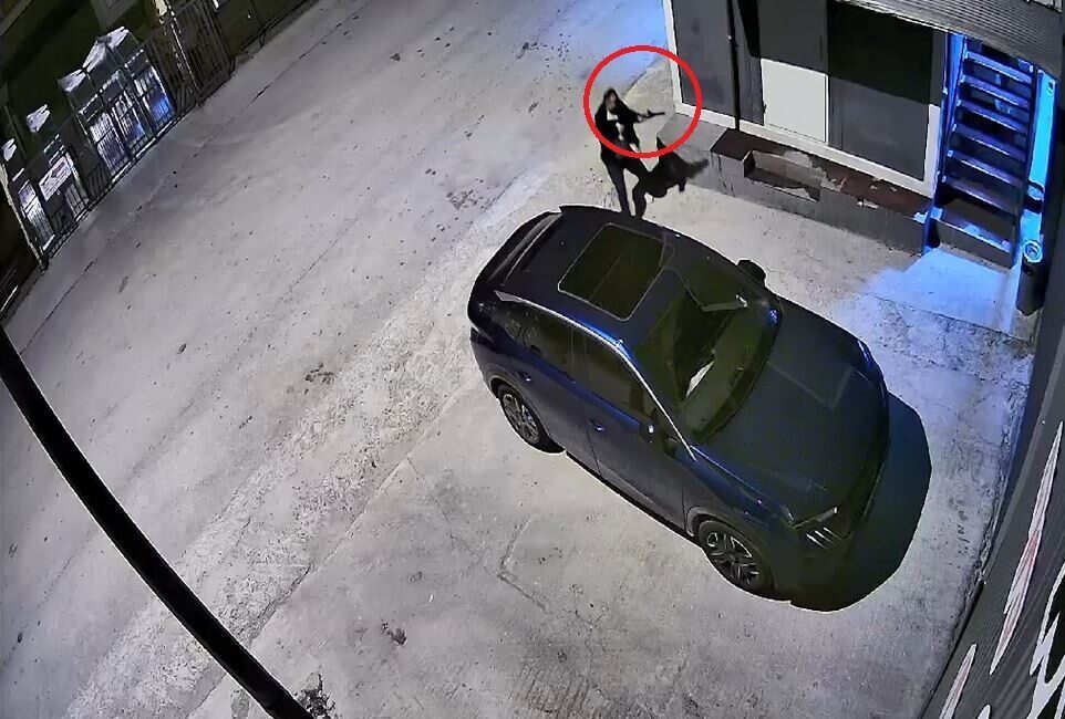ANKARA, – ANKARA’nın Kahramankazan ilçesinde kimliği belirsiz 2 kişi, demir-çelik