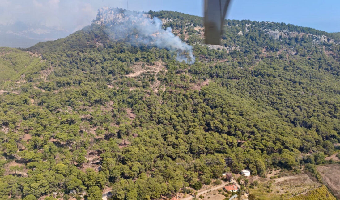 ANTALYA, – ANTALYA’nın Kemer ilçesinde orman yangını çıktı. Ekipler alevlere
