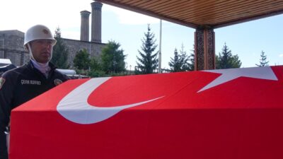 Oktay POLAT/ERZURUM, -ERZURUM’da aort damarı yırtılan ve kaldırıldığı hastanede hayatını