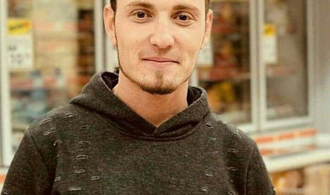 Sedat ÜNAL/ORTACA, (Muğla), – MUĞLA’nın Ortaca ilçesinde arkadaşı Mutlu Kılınç’ı