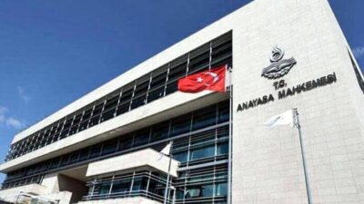 ANKARA, – ANAYASA Mahkemesi (AYM), İstanbul Büyükşehir Belediyesi’ne yönelik yolsuzluk