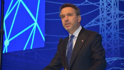 Seza Nur ALPDÜNDAR/ İZMİR, – ENERJİ ve Tabii Kaynaklar Bakanı