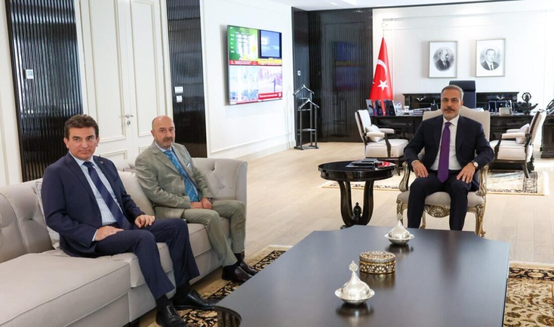 Bakan Fidan, OYAK Yönetim Kurulu Başkanı Aksakallı’yı kabul etti ANKARA, – DIŞİŞLERİ Bakanı Hakan Fidan, Ordu Yardımlaşma Kurumu (OYAK)