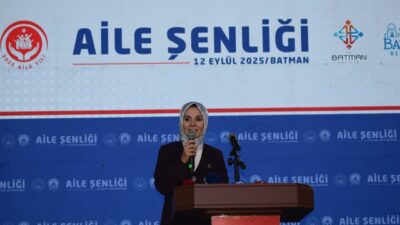 ‘2025 AİLE YILI FESTİVALİ’NE KATILDI Aile ve Sosyal Hizmetler Bakanı