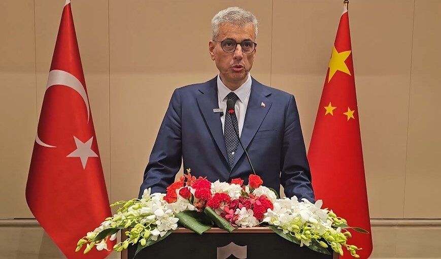 ÇİN, – SAĞLIK Bakanı Kemal Memişoğlu, Çin ziyareti sırasında yaptığı