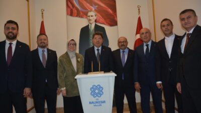 BALIKESİR’DE TEMASLARDA BULUNDU Adalet Bakanı Yılmaz Tunç, Türkiye Buluşmaları kapsamında