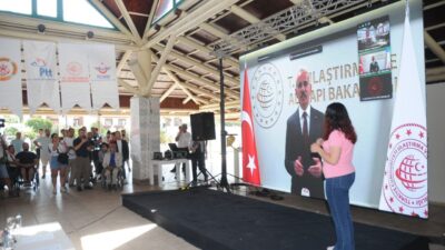 ANKARA, – ULAŞTIRMA ve Altyapı Bakanı Abdulkadir Uraloğlu, “Demiryolu ulaşımında,