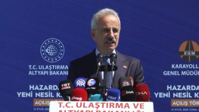 Tekin YALÇINKAYA/ELAZIĞ, – ULAŞTIRMA ve Altyapı Bakanı Abdulkadir Uraloğlu, “Karayolları