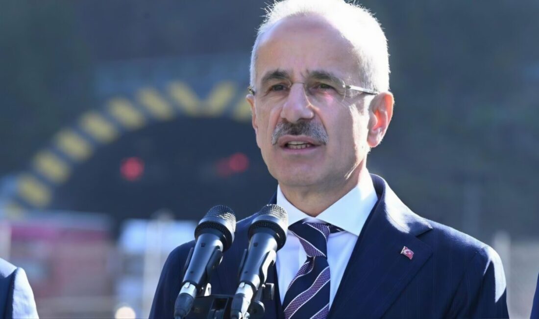 ANKARA, – ULAŞTIRMA ve Altyapı Bakanı Abdulkadir Uraloğlu, Tunceli’de yapımı