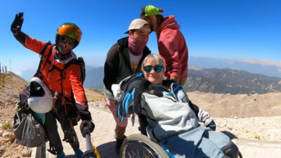 Levent YENİGÜN/KEMER (Antalya), – ANTALYA’nın Kemer ilçesine tatile gelen Belaruslu