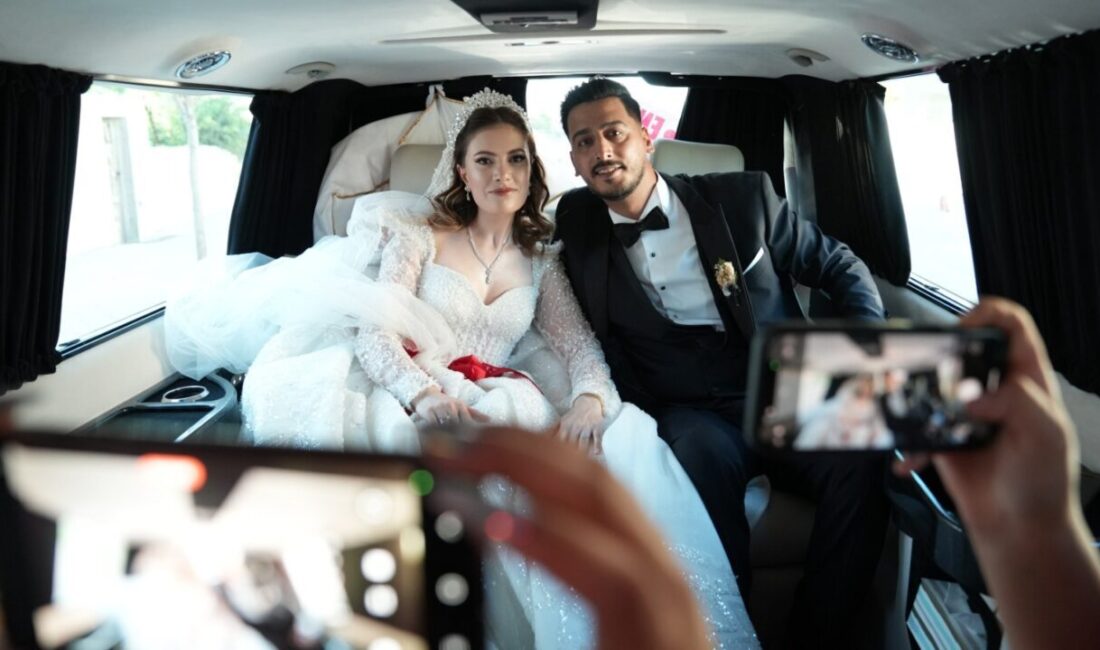 Recep BAĞDAT/MALATYA, – BATTALGAZİ Belediye Başkanı Bayram Taşkın, makam aracını