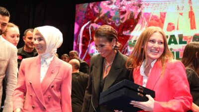 İSTANBUL, – KADIN futbolunun gelişimini destekleyen ‘BtcTurk ile Yeni Nesil