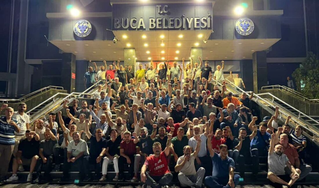 Yağmur ÖNGÜN/İZMİR, – İZMİR’in Buca Belediyesi’nde işçiler ile DİSK Genel