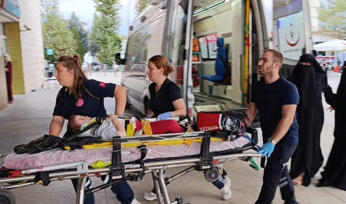 Yavuz YILMAZ/ İNEGÖL (Bursa), – BURSA’nın İnegöl ilçesinde apartmanın 3’üncü