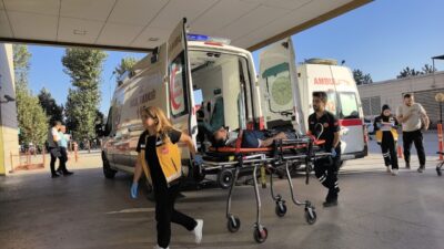 Yavuz YILMAZ/ İNEGÖL(Bursa), – BURSA’nın İnegöl ilçesinde iki otomobilin kafa