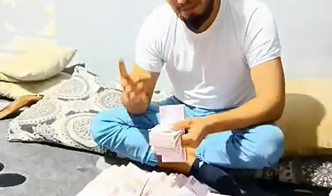 Anıl ATAR-Yaşar SERİNTÜRK/ADANA, – ADANA’da tabanca ile girdikleri kuyumcu dükkanında
