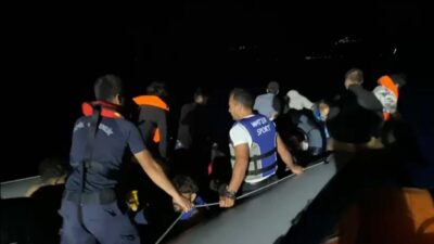 İpek YAVAŞ/AYVACIK, (Çanakkale), -Çanakkale’nin Ayvacık ilçesi açıklarında 21’i çocuk toplam