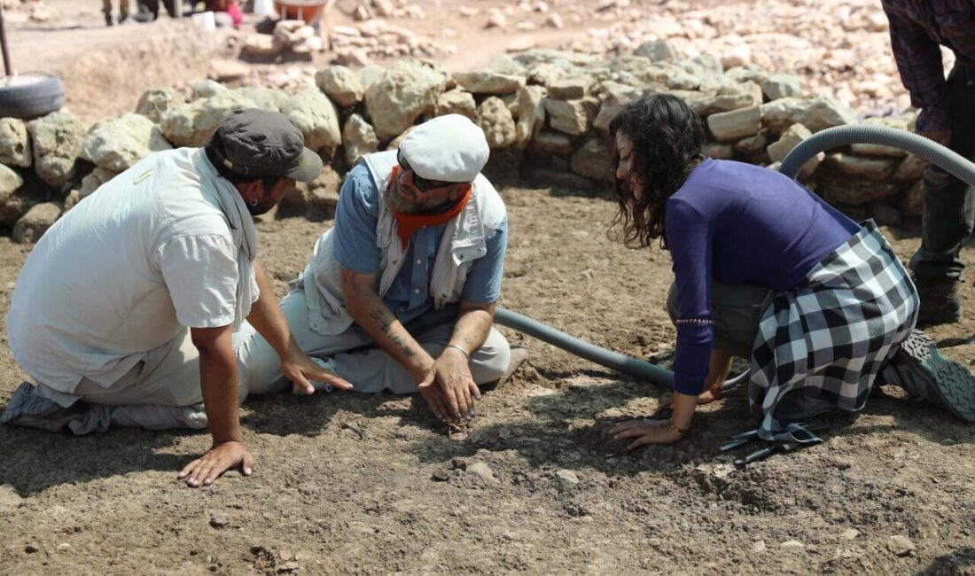 ÇANAKKALE, -DİYARBAKIR’ın Ergani ilçesindeki dünya uygarlık tarihine ışık tutan 12
