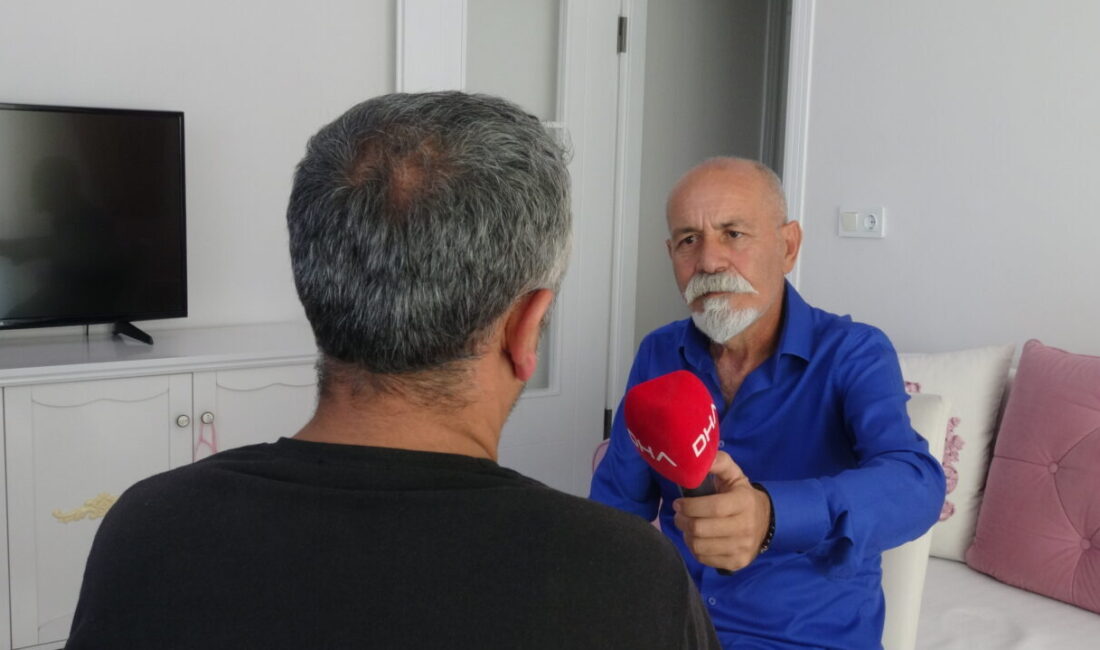 Erol POLAT/GEBZE(Kocaeli), -KOCAELİ’nin Gebze ilçesinde hızlı gittiği için uyardığı sürücü