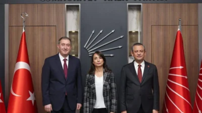 Cumhuriyet Halk Partisi (CHP) Genel Başkanı Özgür Özel, Halkların Eşitlik