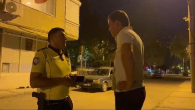 Yiğithan HÜYÜK-Hüseyin SEZGİN/BURSA, – BURSA’da, trafik polislerinin denetiminde yakalanan otomobilin