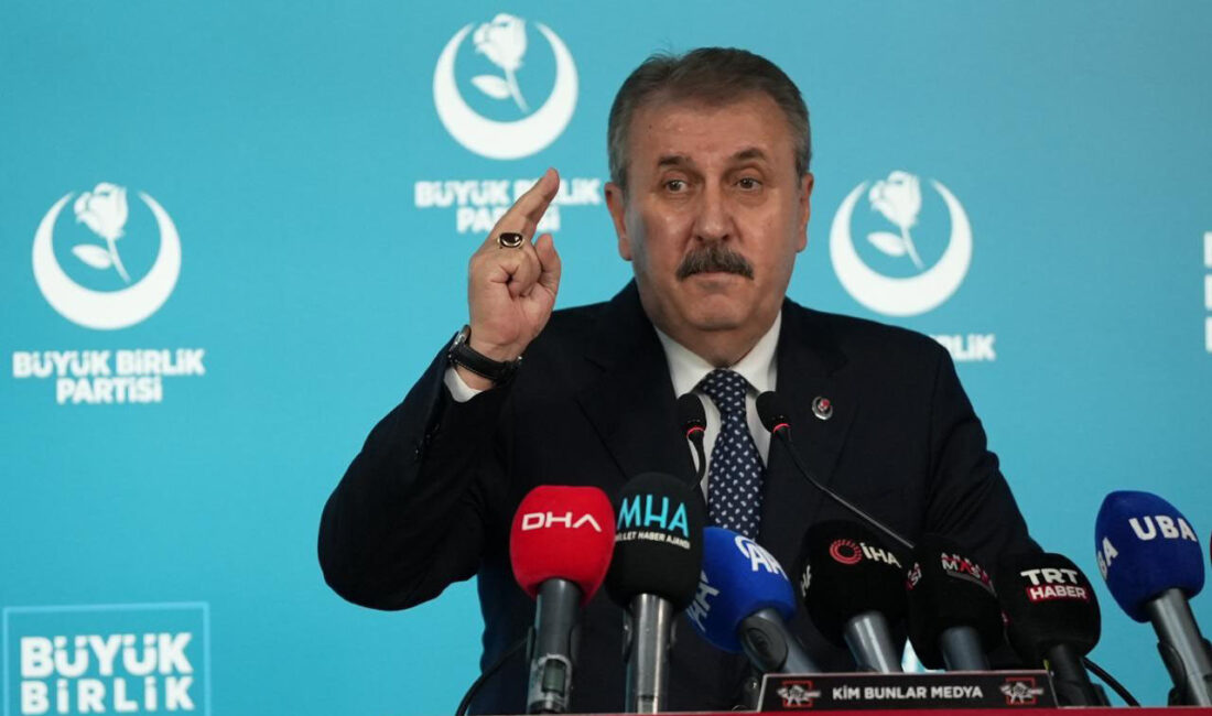 Destici: Kılıçdaroğlu’nun mezhebi anlayışının malzeme yapılmasını şiddetle kınıyorum Gizem KARADAĞ-Celal ATALAY/ANKARA, – BÜYÜK Birlik Partisi (BBP) Genel Başkanı