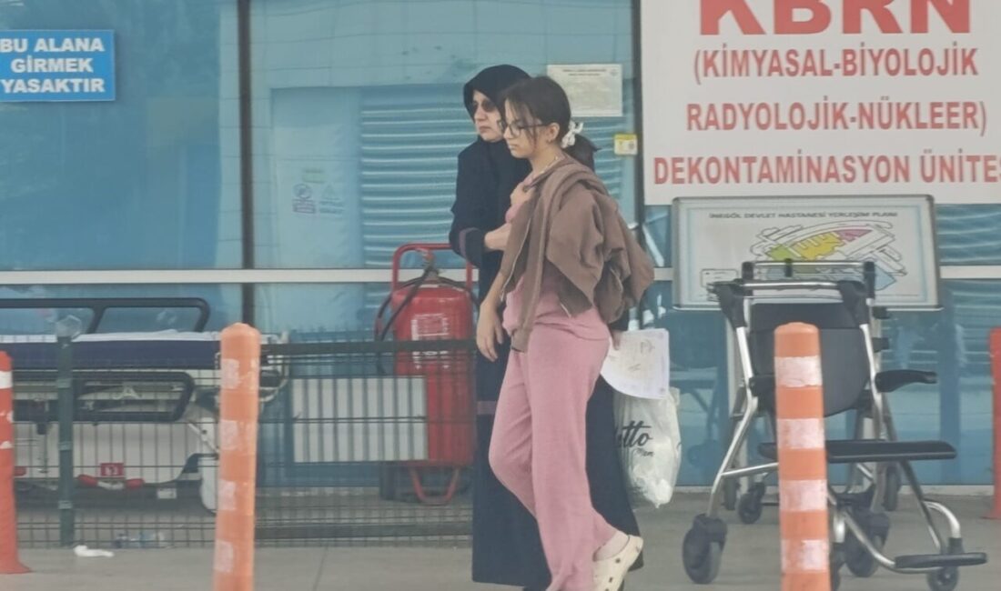 Yavuz YILMAZ/İNEGÖL (Bursa), – BURSA’nın İnegöl ilçesinde düğünde tavuklu pilav