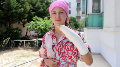 İrem GÜNEYBAZ/ANTALYA, – ANTALYA’da, Ukrayna asıllı eşi Iryna Melnychuk Diğer’i